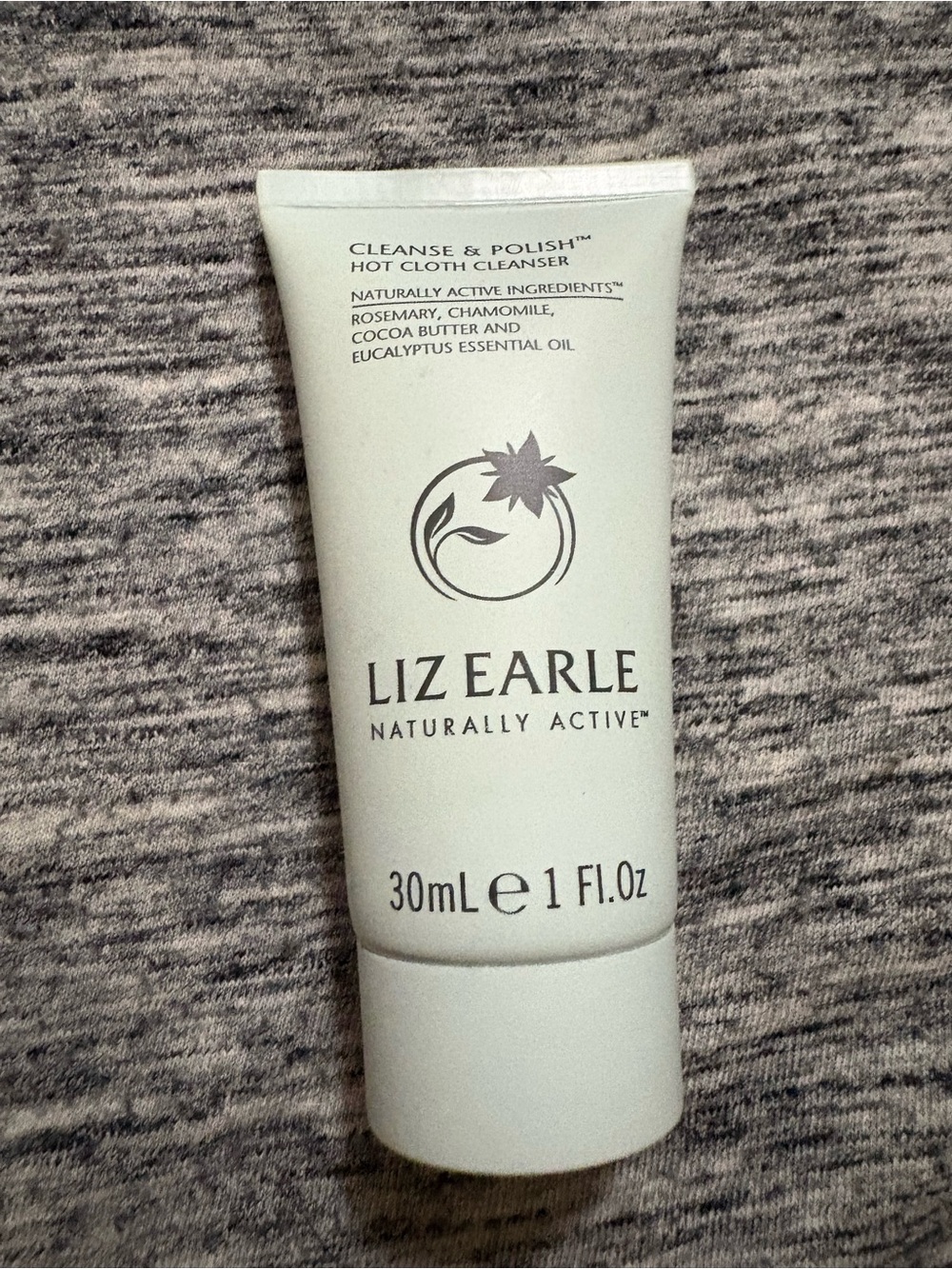 Cleanse & Polish Hot Cloth Cleanser — Cream Tube